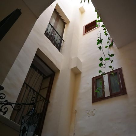 Your Shelter - Private Apartment Bari Exterior foto