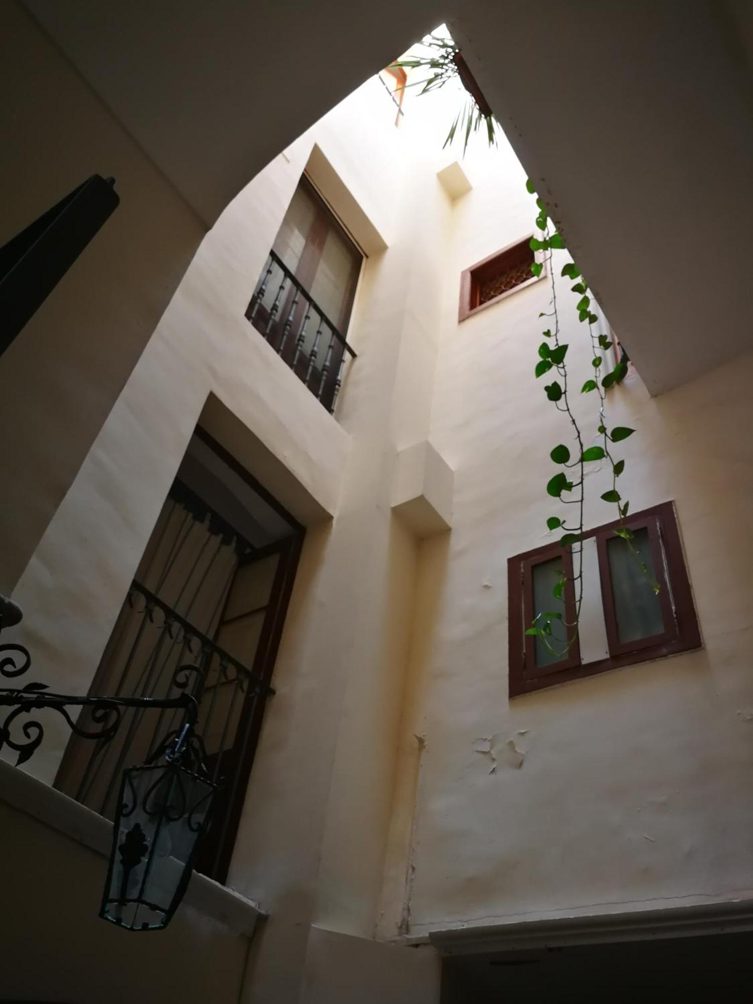 Your Shelter - Private Apartment Bari Exterior foto